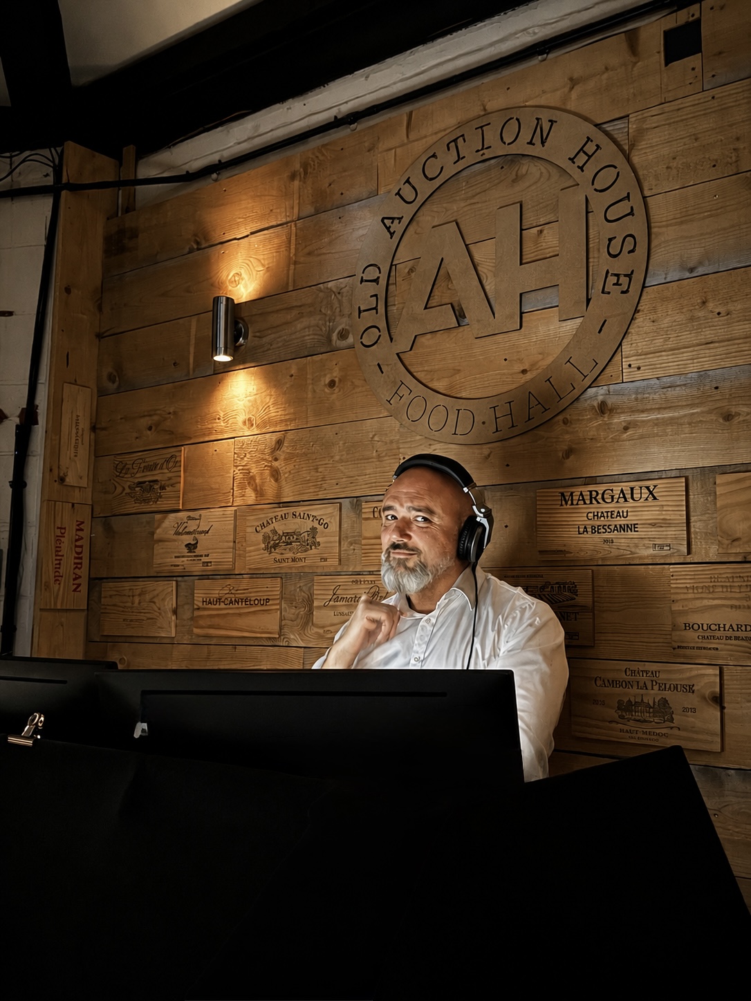 Paulo, Manager & DJ